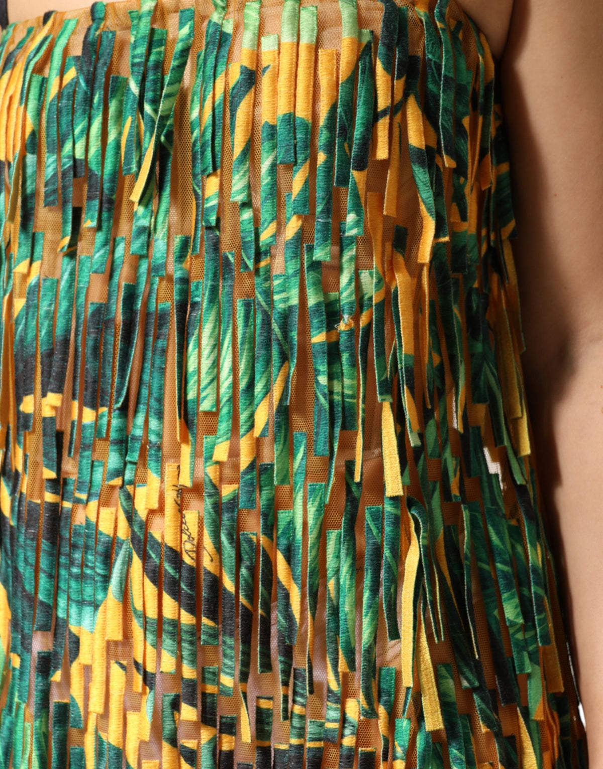 Dolce & Gabbana Maxikleid mit tropischem Multicolor-Print und Fransen