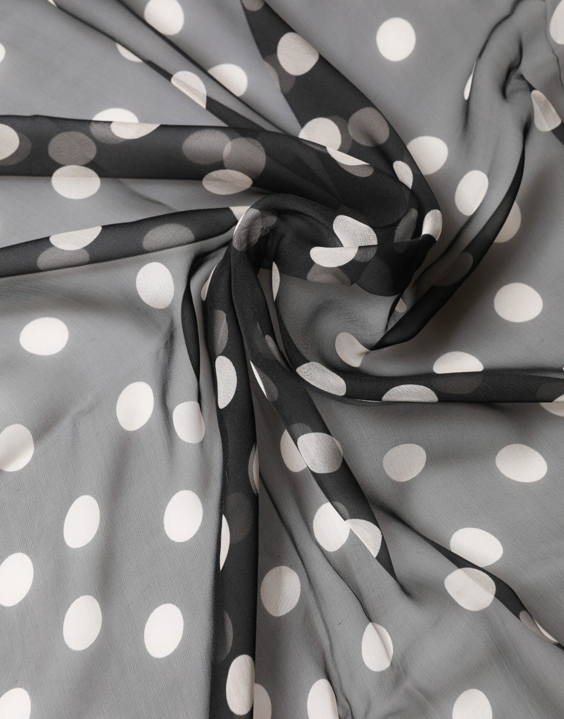 Écharpe Châle Cache-cou en Soie à Pois Noirs Dolce & Gabbana 205cm x 137cm
