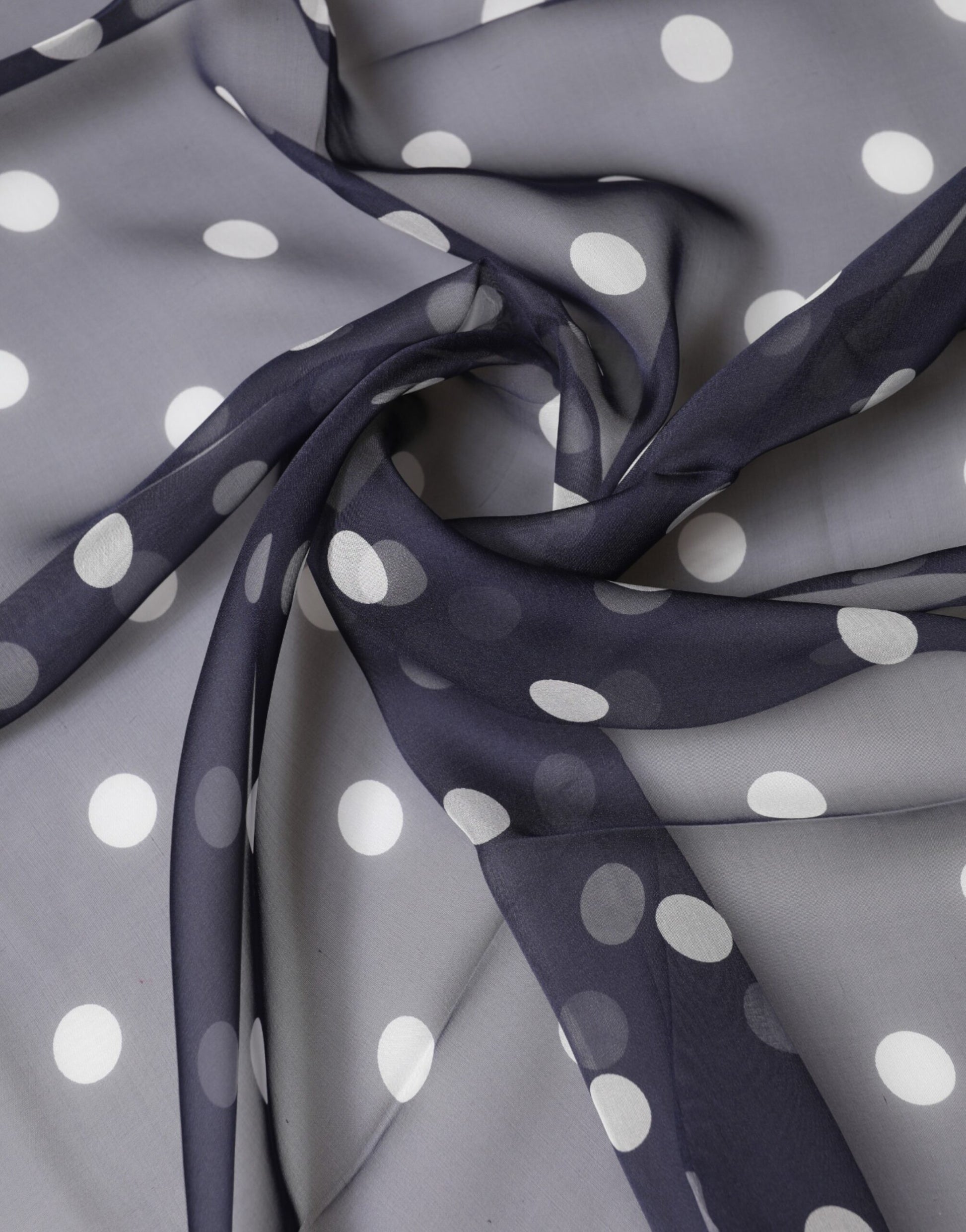Foulard carré en soie à pois bleus Dolce & Gabbana 91,5 cm x 89,5 cm