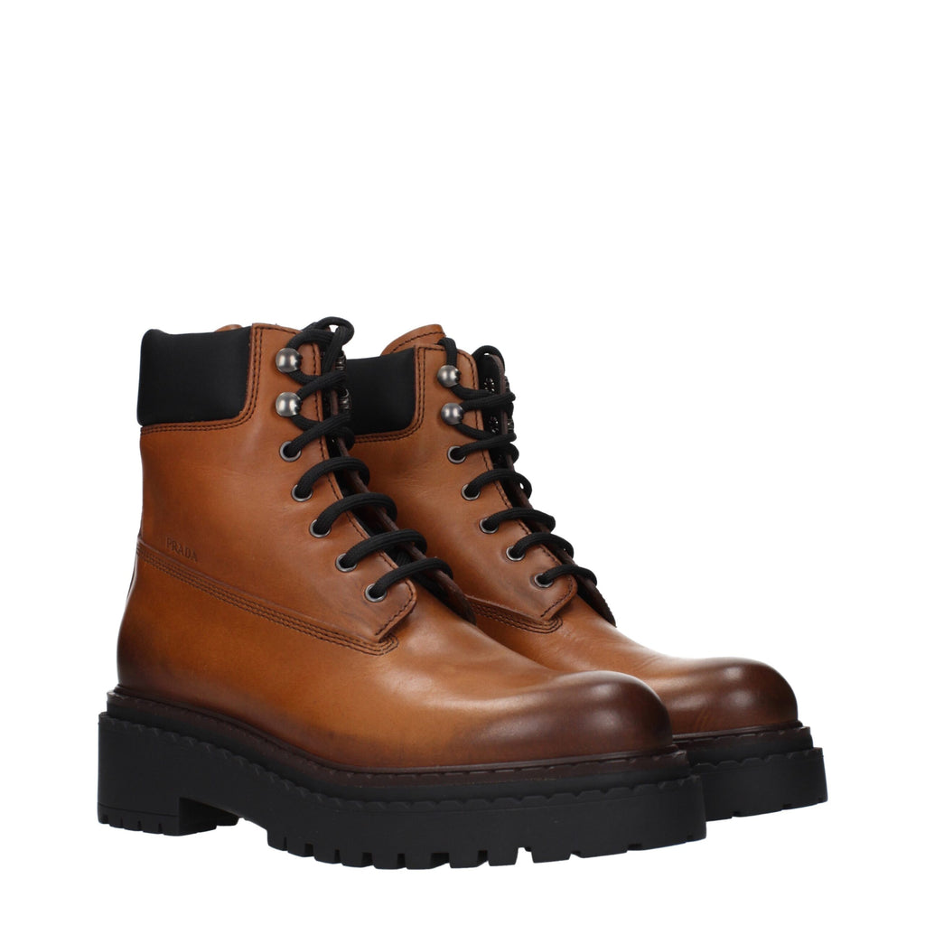 Bottines Prada en cuir marron