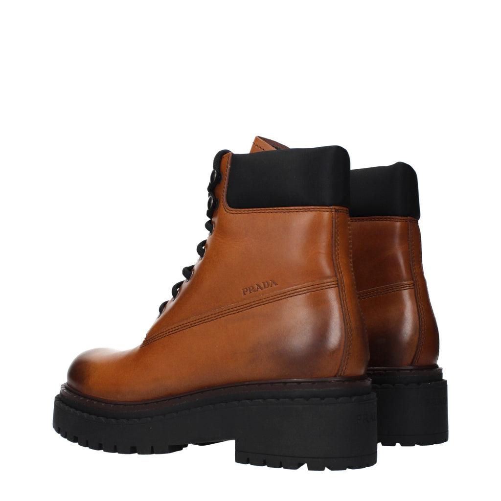 Bottines Prada en cuir marron